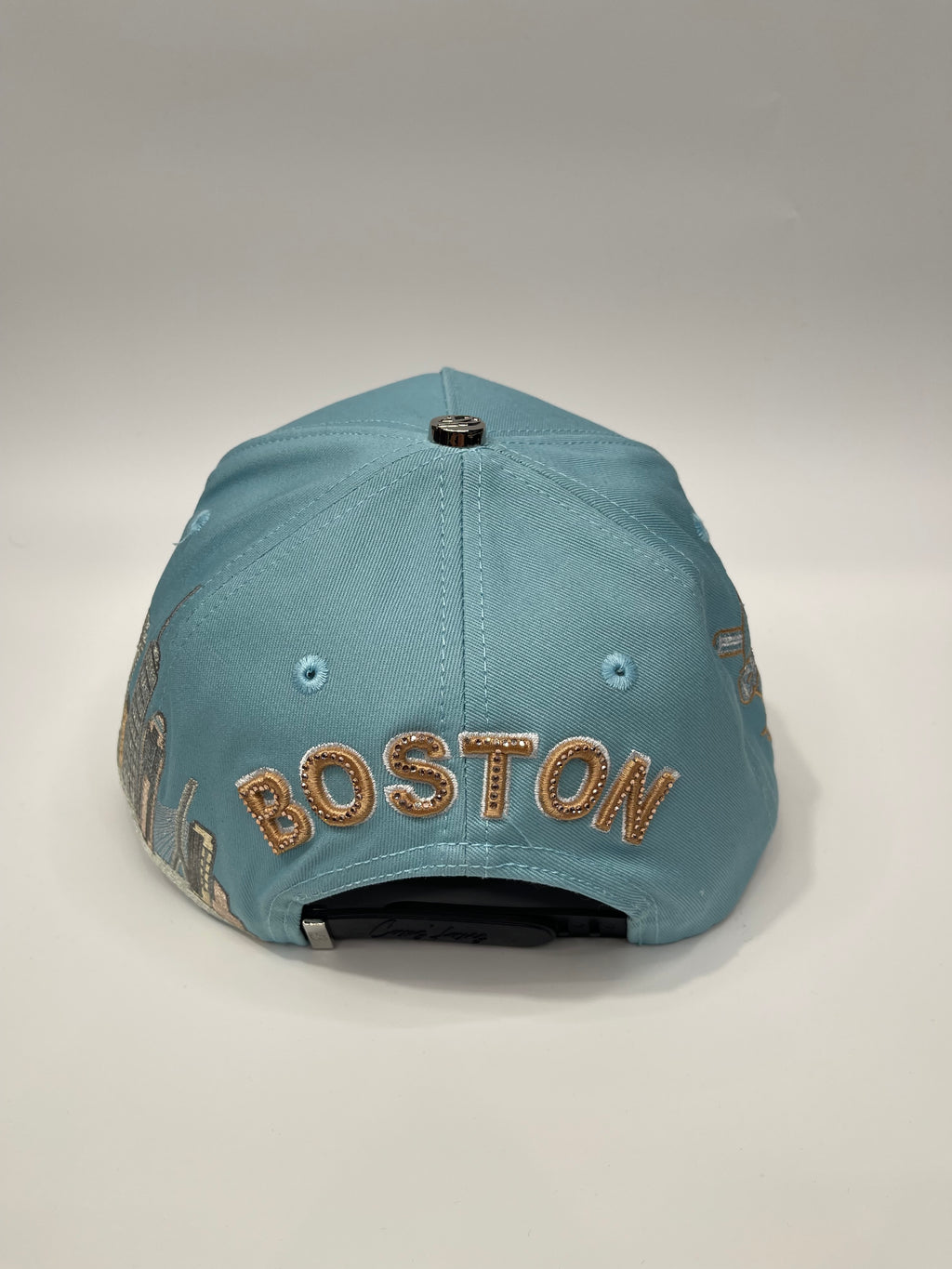 BOSTON BLUE